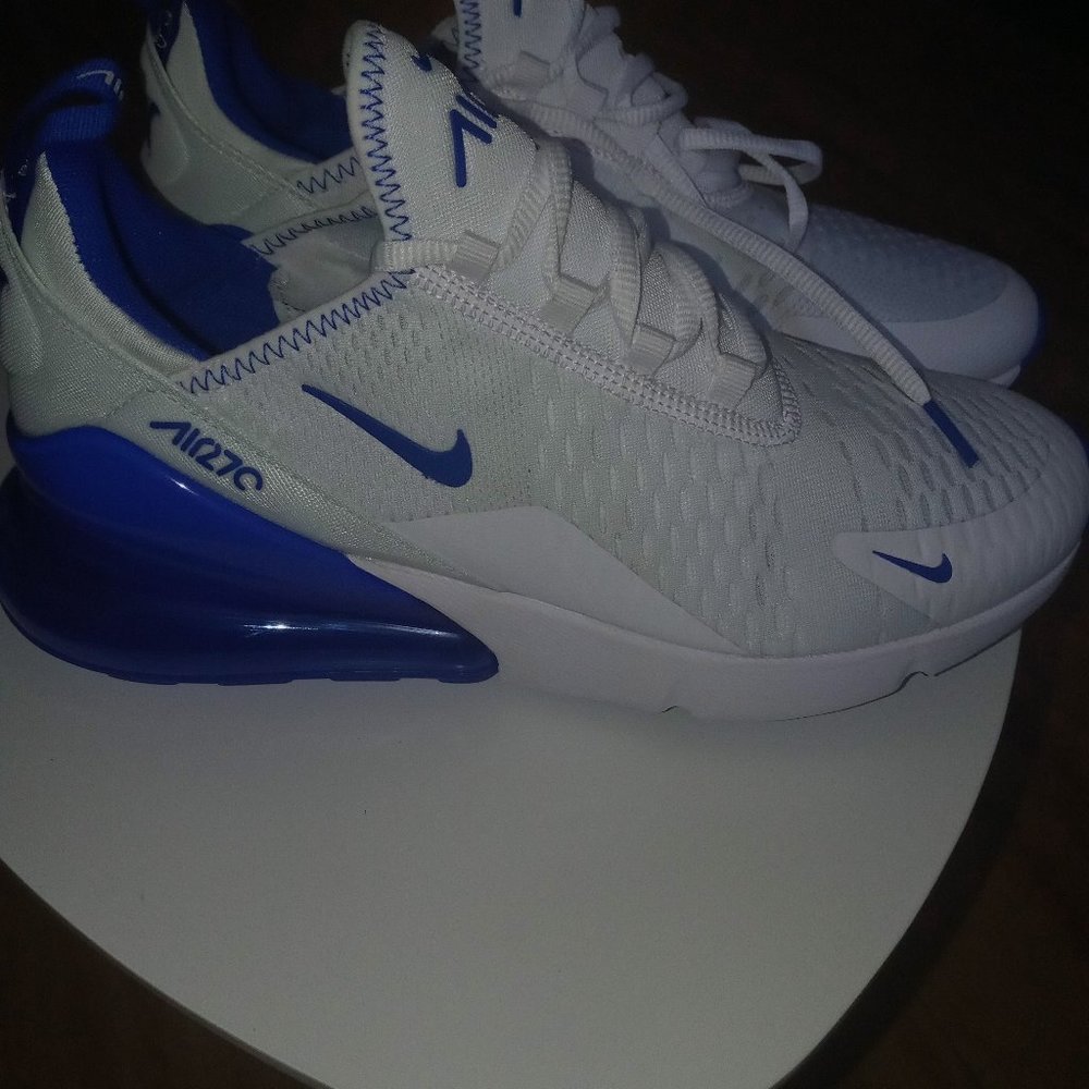 Air Max 270